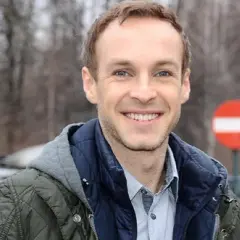 Ile lat ma Artur Chamski? Poznaj wiek i karierę aktora