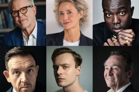 Portretowa kolaż: starszy mężczyzna w okularach, kobieta z krótkimi blond włosami, czarnoskóry mężczyzna, mężczyzna z krótko ostrzyżonymi włosami, młody mężczyzna, starszy mężczyzna. To nowa harry potter obsada.