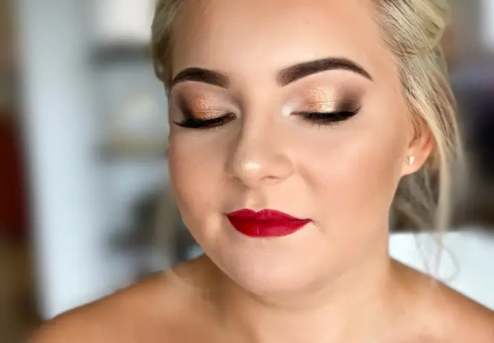 Makijaż na wesele: 10 stylizacji dla gościa - od subtelnych po glam