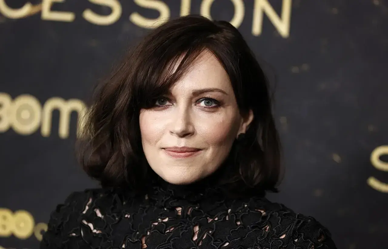Dagmara Domińczyk, znana z filmów, seriali i programów, na premierze "Sukcesji".